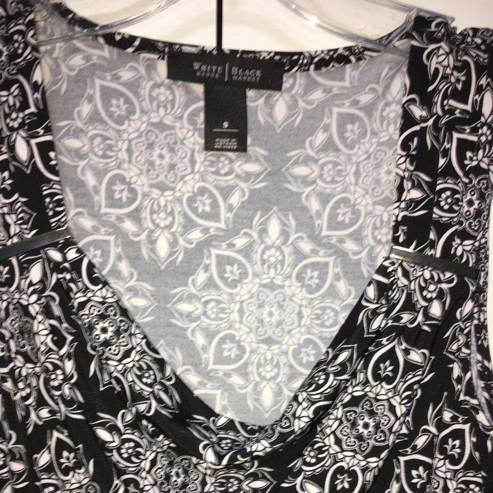 WHITE HOUSE|BLACK MARKET COWELL NECK TANK  TOP - Picture 6 of 7